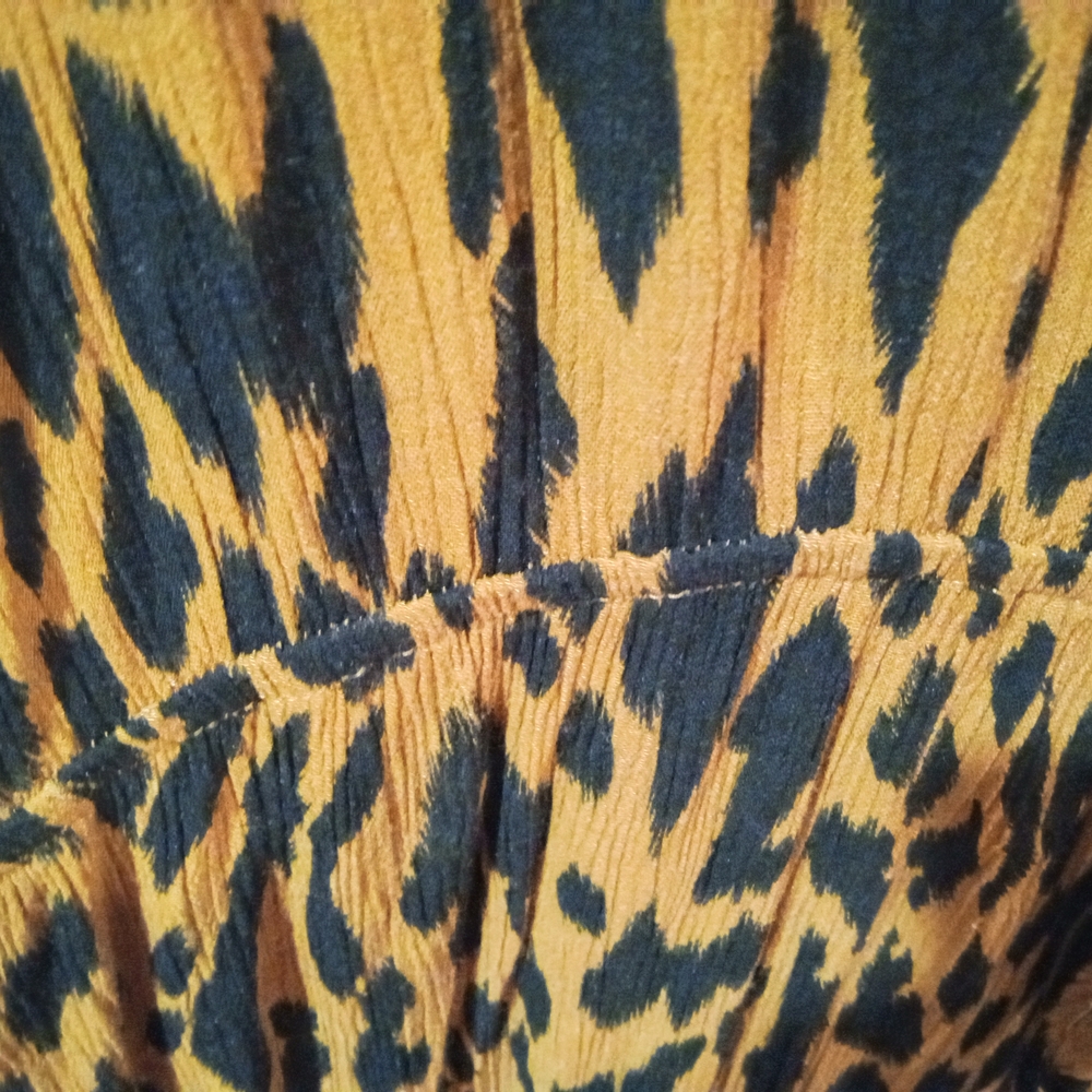 Umgee Animal Print Dress in Black and Tan - Picture 7 of 9